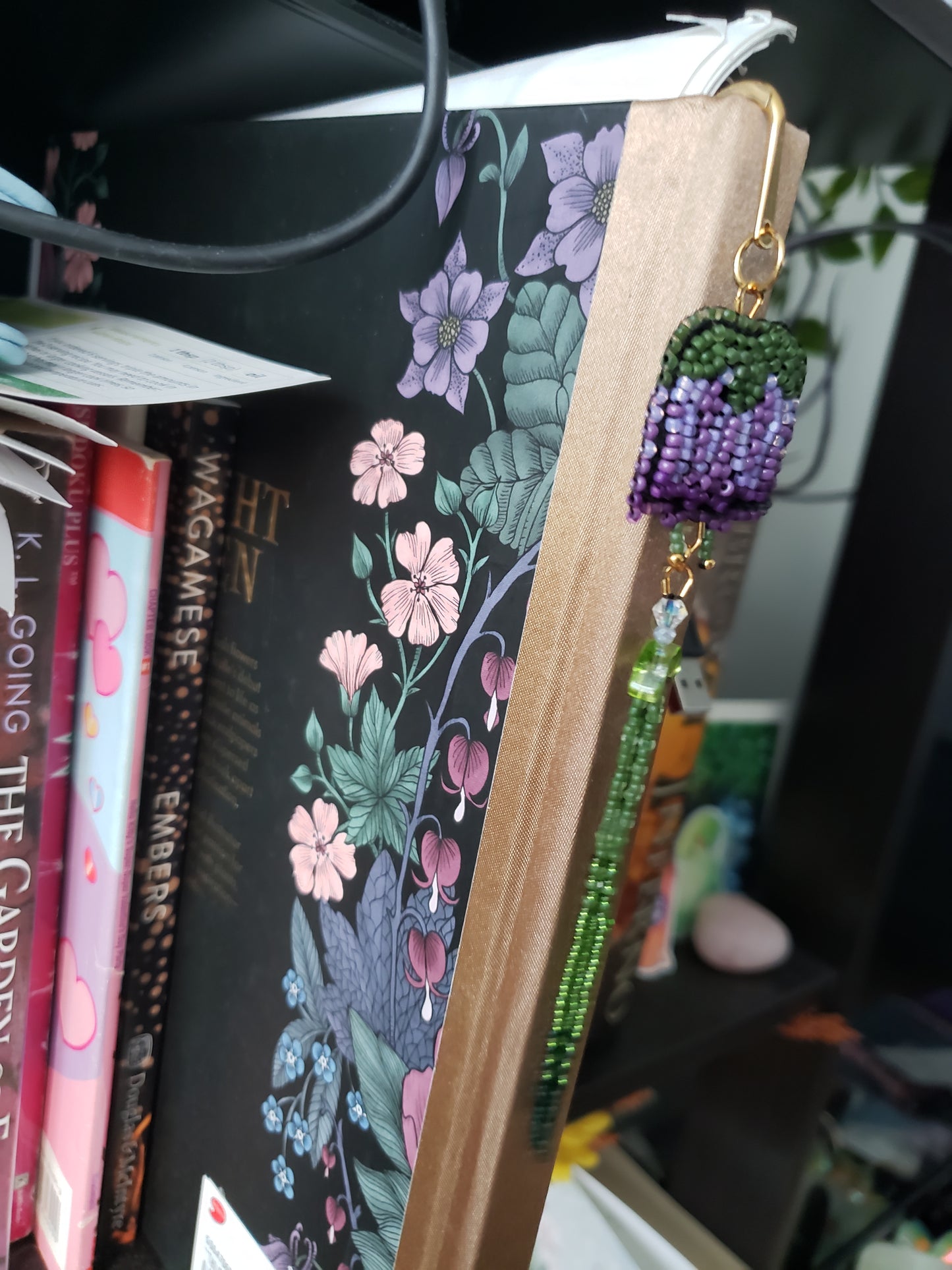 Bookmark Nightshade