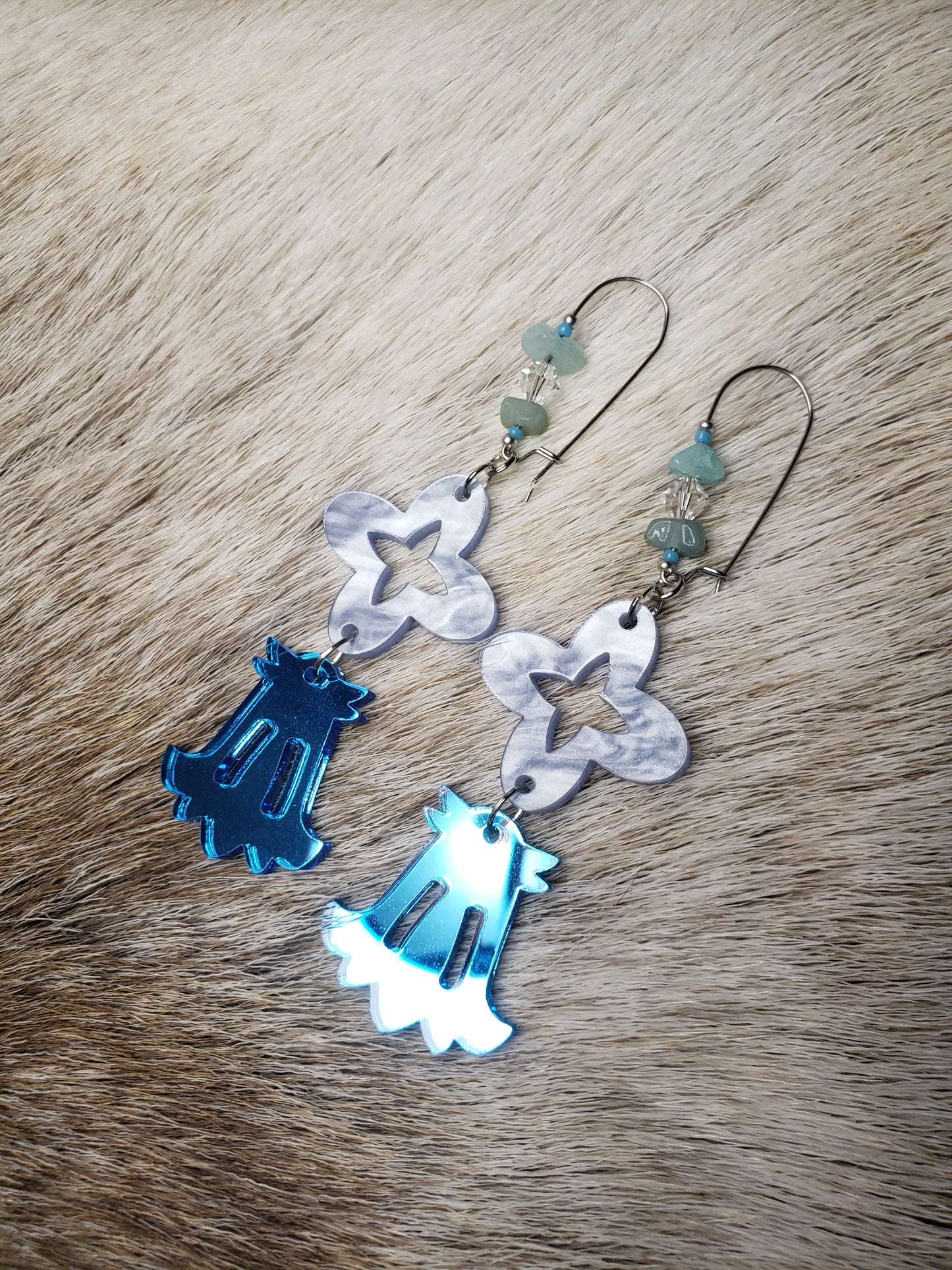 Kidney Hook Bluebell Earrings